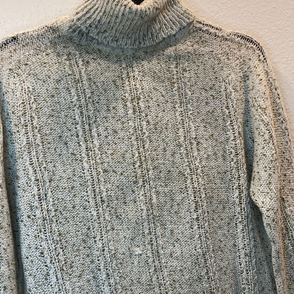 Grey winter top - Picture 3 of 5